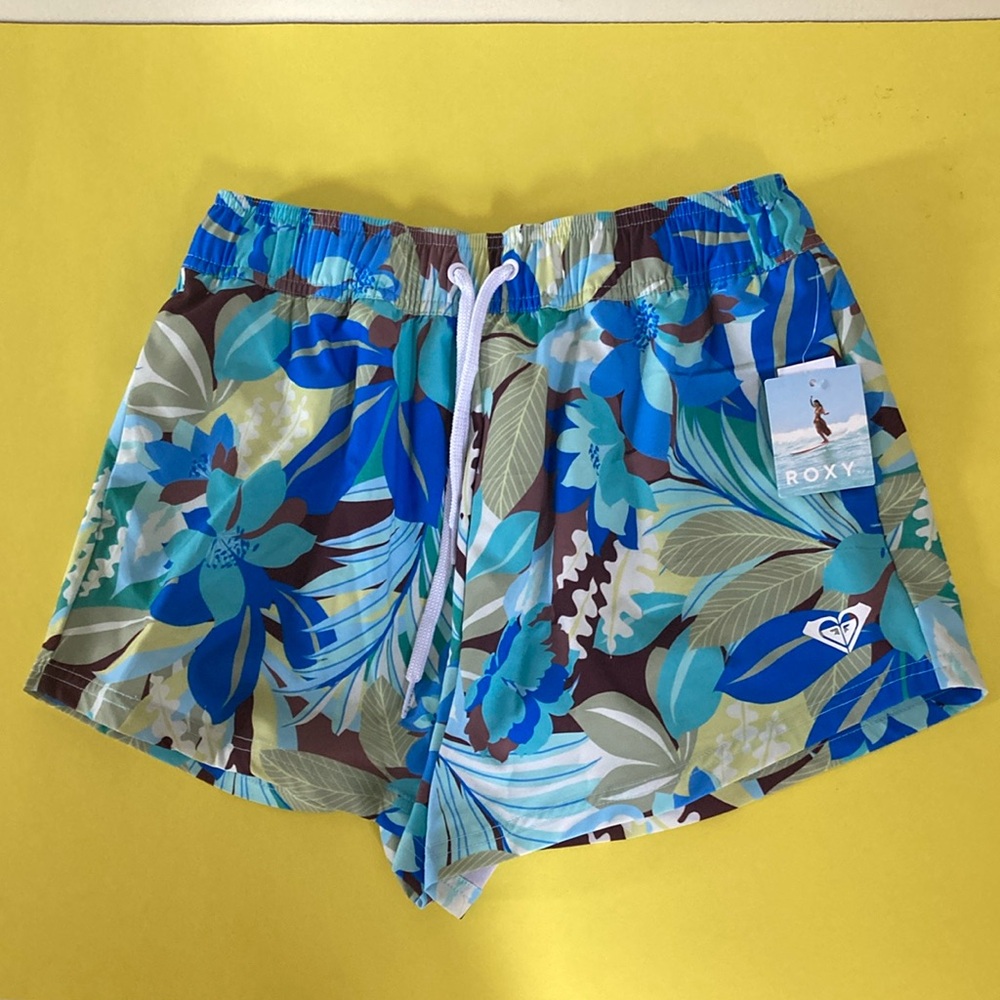 Roxy board shorts S
